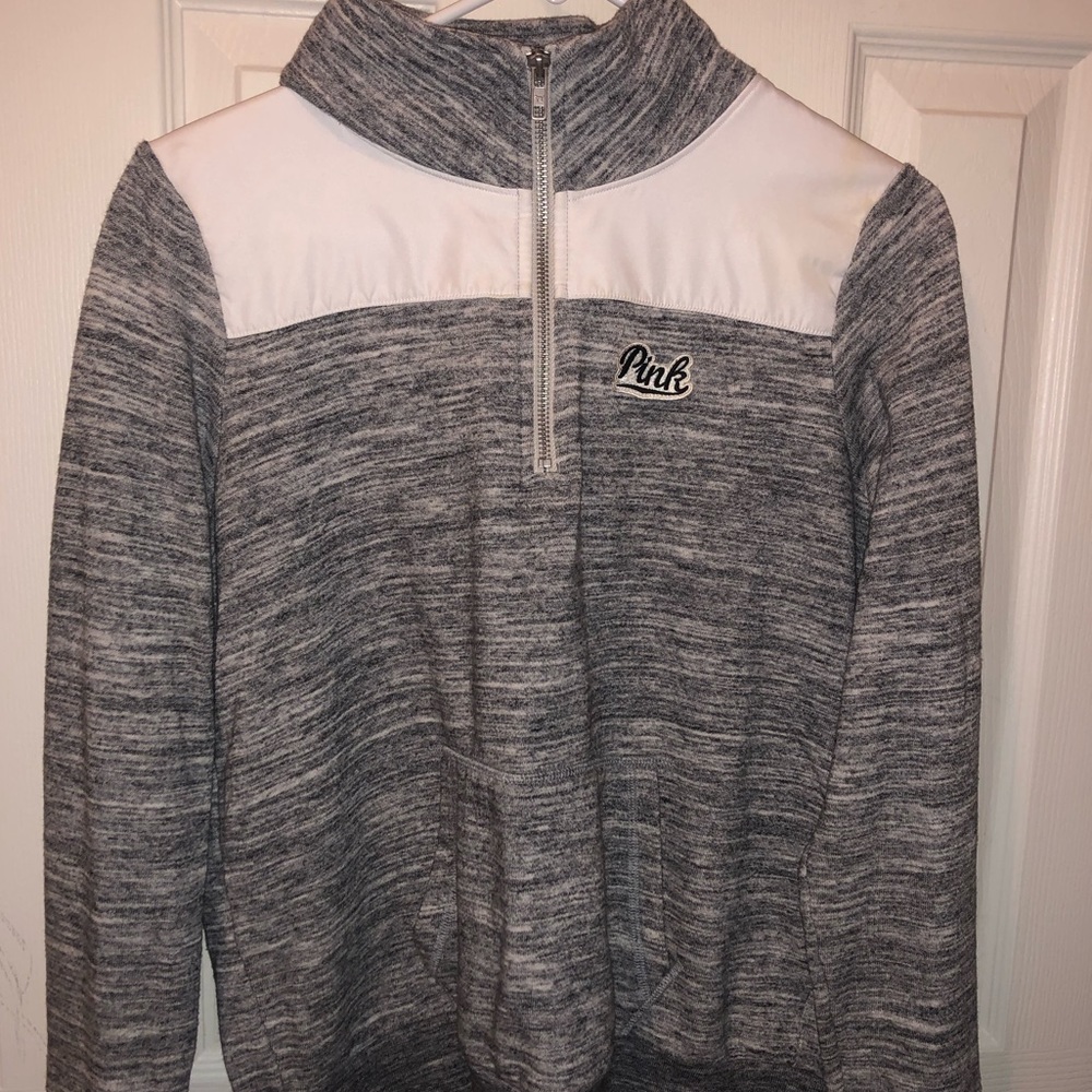 VS Pink Halfzip